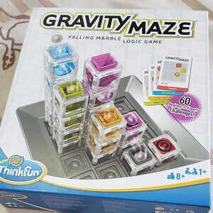 Gravity maze logic game